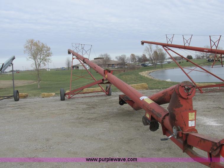 image for item I8844 Feterl grain auger