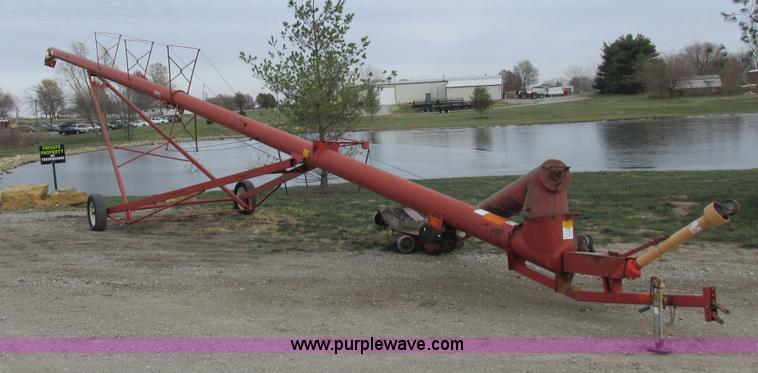 image for item I8846 Feterl grain auger