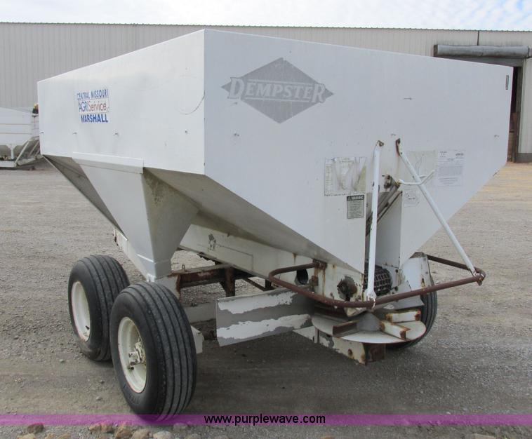 Dempster fertilizer spreader buggy in Marshall, MO Item I8851 sold