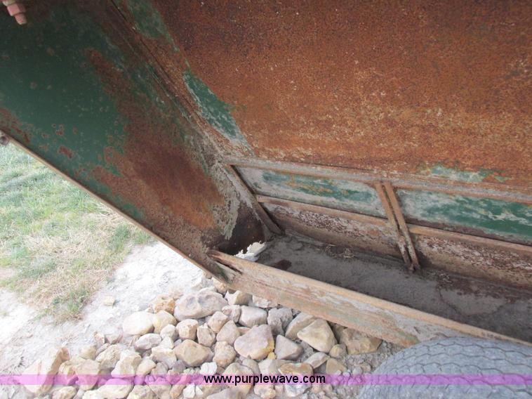 image for item I8853 Richard Cox creep feeder