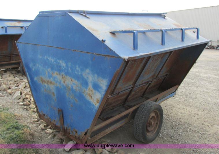 image for item I8854 Rissler creep feeder