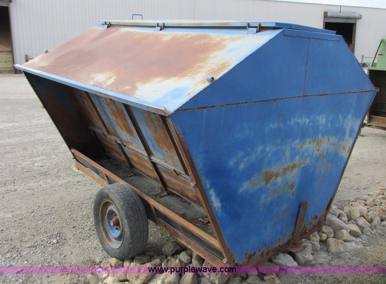 image for item I8854 Rissler creep feeder