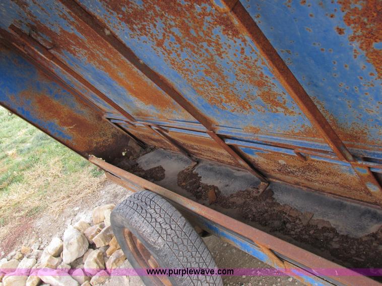 image for item I8854 Rissler creep feeder