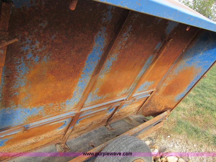 image for item I8855 Rissler creep feeder