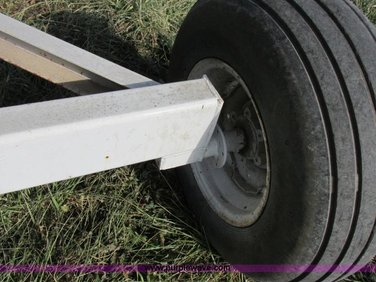 image for item I8856 Anhydrous nurse tank