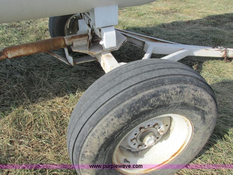 image for item I8859 Anhydrous nurse tank