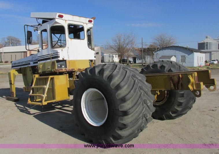 image for item I8863 Ag-Chem TerraGator 1603T self-propelled applicator chassis