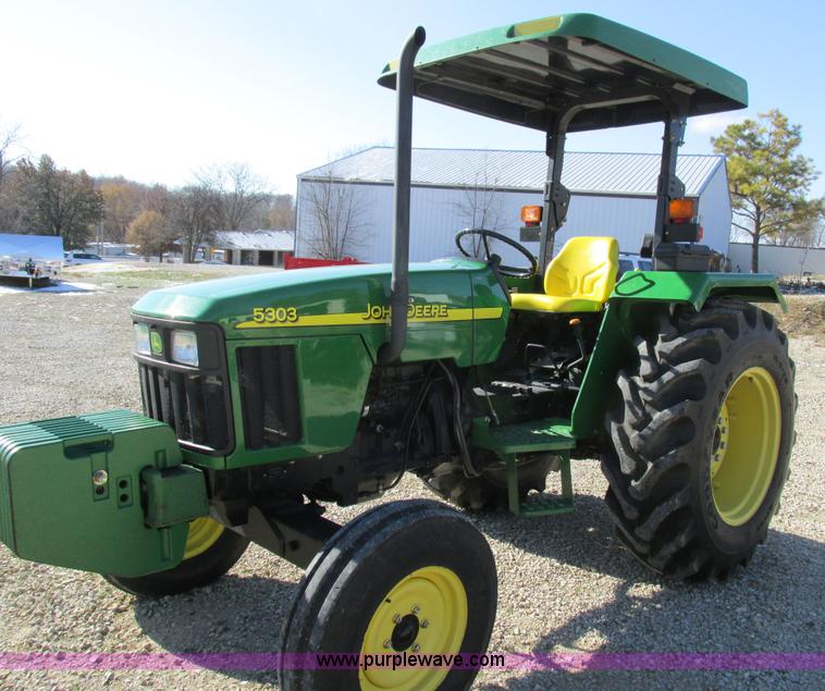 image for item I8873 2006 John Deere 5303 tractor