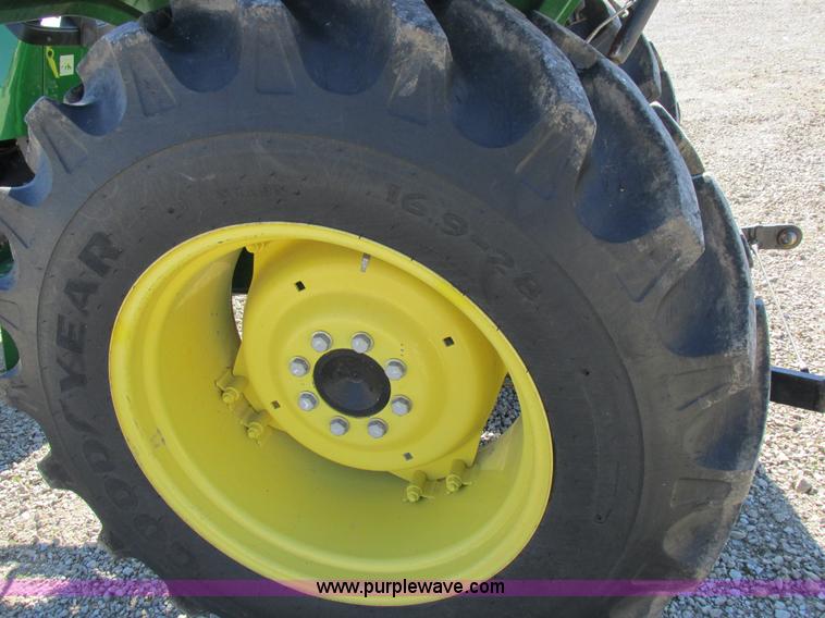 image for item I8873 2006 John Deere 5303 tractor