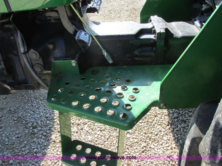 image for item I8873 2006 John Deere 5303 tractor