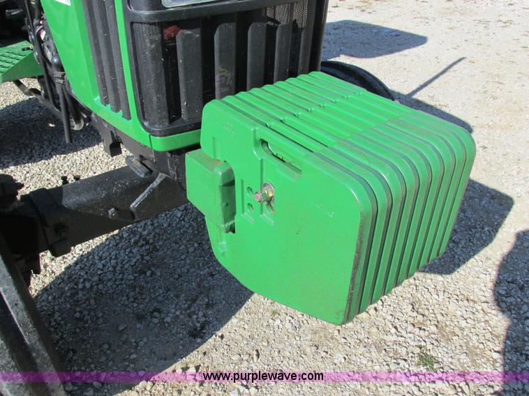 image for item I8873 2006 John Deere 5303 tractor