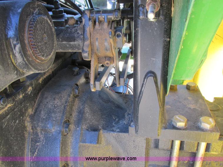 image for item I8873 2006 John Deere 5303 tractor