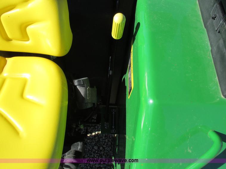 image for item I8873 2006 John Deere 5303 tractor