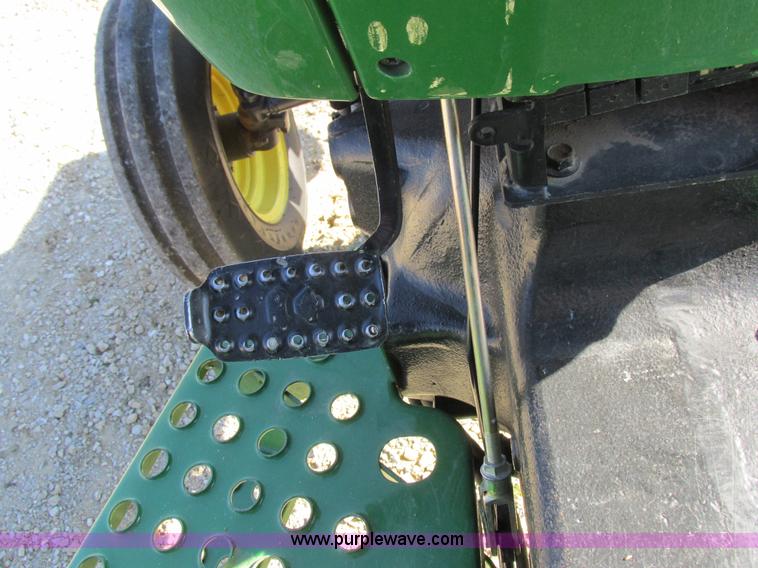 image for item I8873 2006 John Deere 5303 tractor