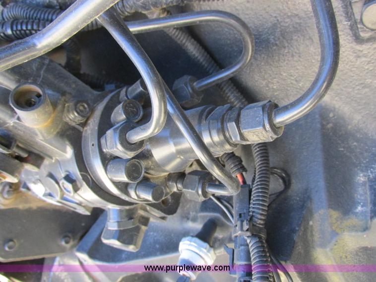 image for item I8873 2006 John Deere 5303 tractor