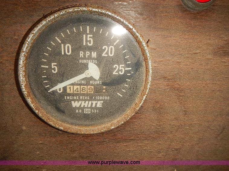 image for item J3084 1974 White Western Star tender truck