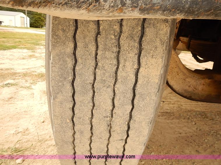 image for item J3084 1974 White Western Star tender truck