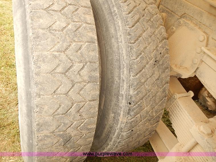 image for item J3084 1974 White Western Star tender truck