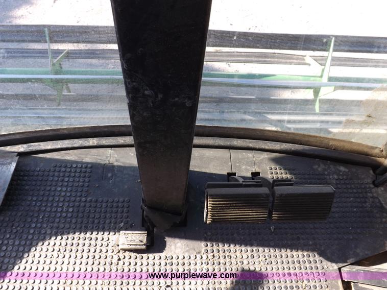 image for item K3034 1982 John Deere 7720 Turbo combine