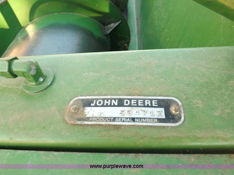 image for item K3034 1982 John Deere 7720 Turbo combine
