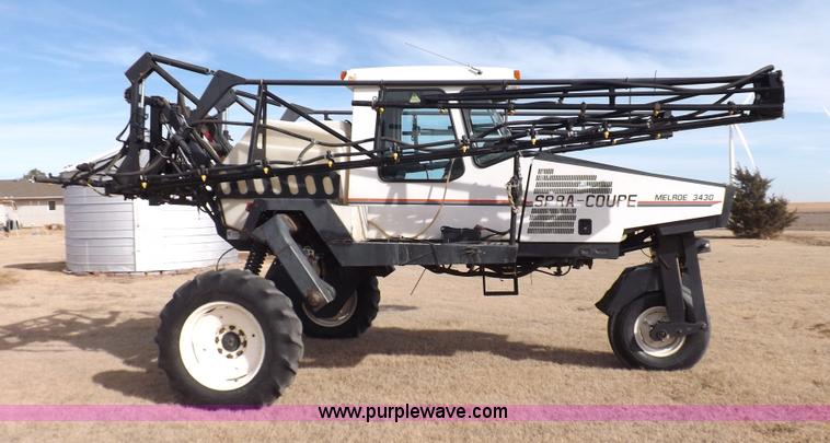 image for item K3042 Melroe SpraCoupe 3430-80 self-propelled sprayer