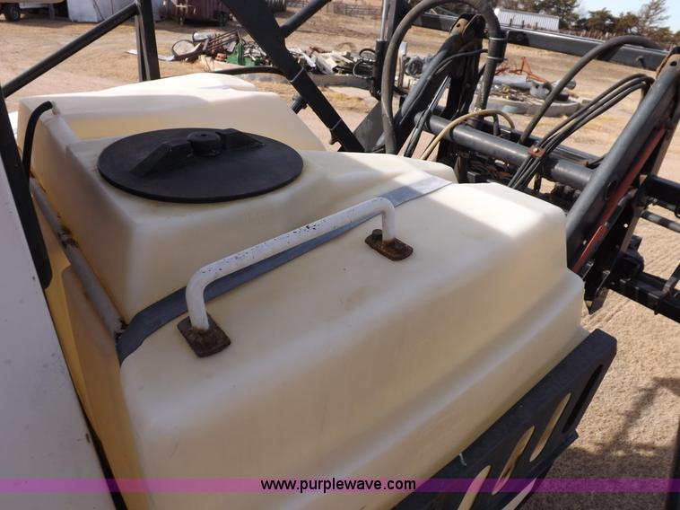 image for item K3042 Melroe SpraCoupe 3430-80 self-propelled sprayer