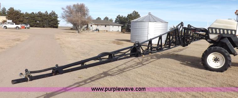 image for item K3042 Melroe SpraCoupe 3430-80 self-propelled sprayer