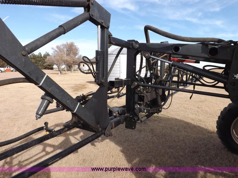 image for item K3042 Melroe SpraCoupe 3430-80 self-propelled sprayer