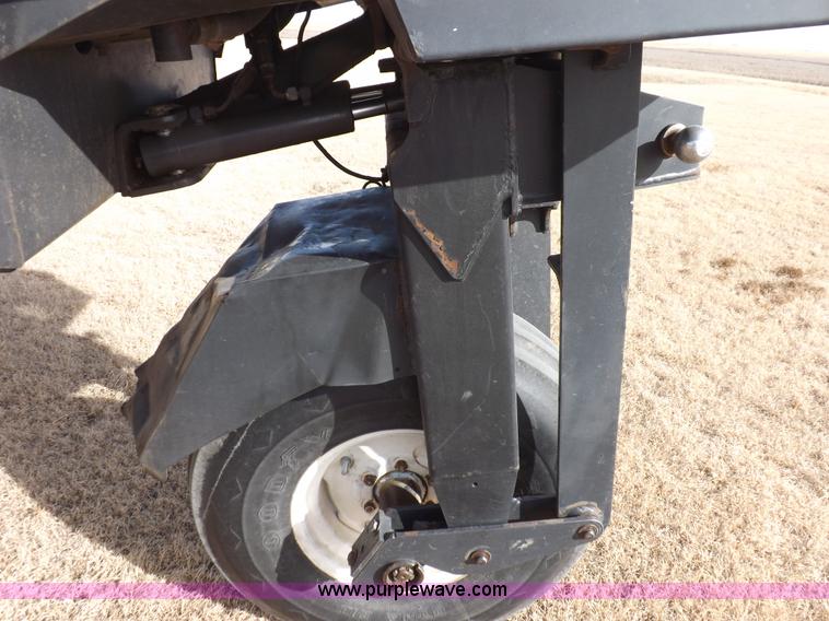 image for item K3042 Melroe SpraCoupe 3430-80 self-propelled sprayer