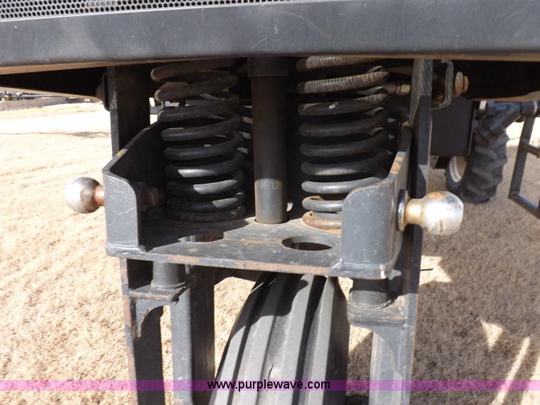 image for item K3042 Melroe SpraCoupe 3430-80 self-propelled sprayer