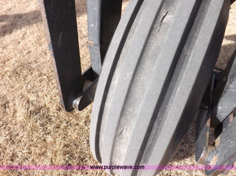 image for item K3042 Melroe SpraCoupe 3430-80 self-propelled sprayer