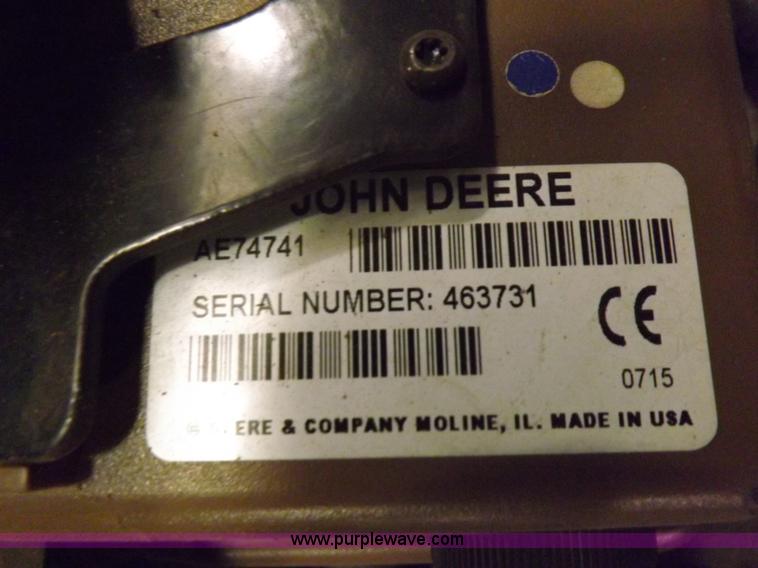 image for item K3077 2007 John Deere 568 round baler