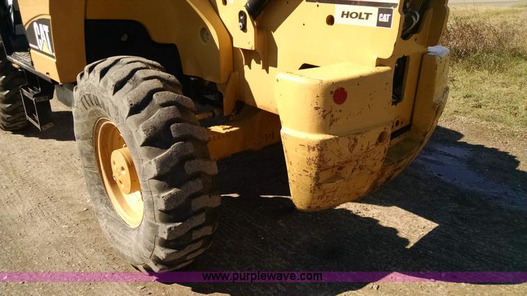 image for item AW9126 2006 Caterpillar TH460B telehandler