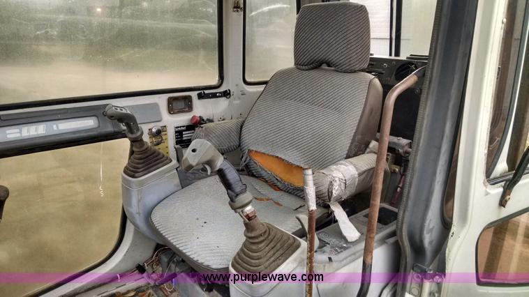 image for item AW9134 2000 Link Belt 2800 Quantum excavator