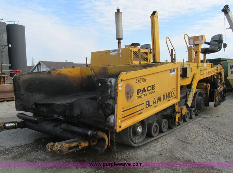 image for item AW9797 2000 Blaw Knox PF5510 paver