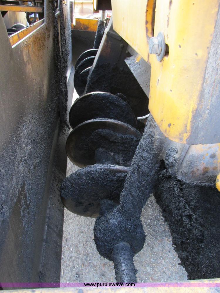 image for item AW9797 2000 Blaw Knox PF5510 paver