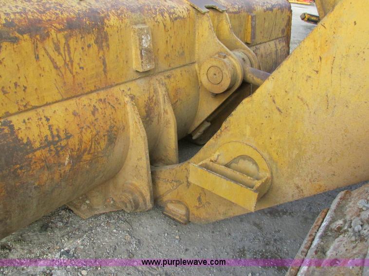 image for item AW9799 1987 Caterpillar 963A track loader