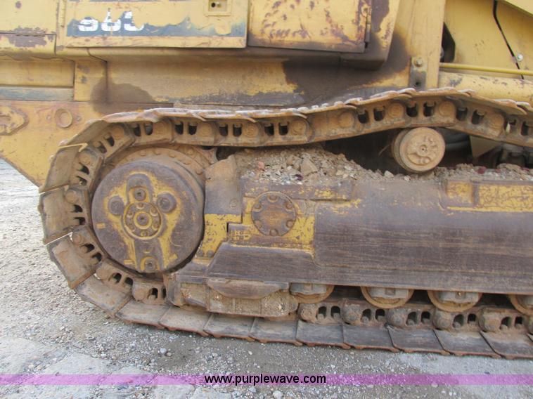 image for item AW9799 1987 Caterpillar 963A track loader
