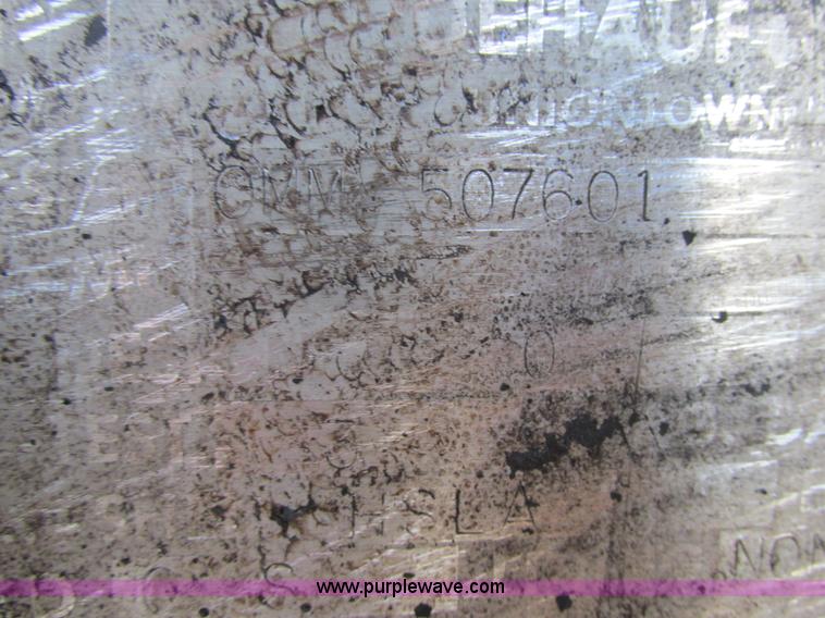 image for item AW9803 1970 Fruehauf insulated tanker trailer