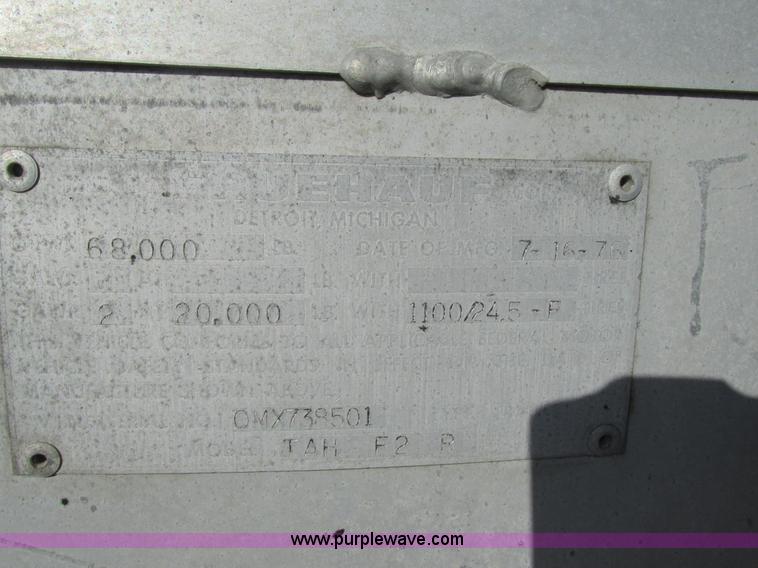 image for item AW9804 1976 Fruehauf aluminum insulated tanker trailer