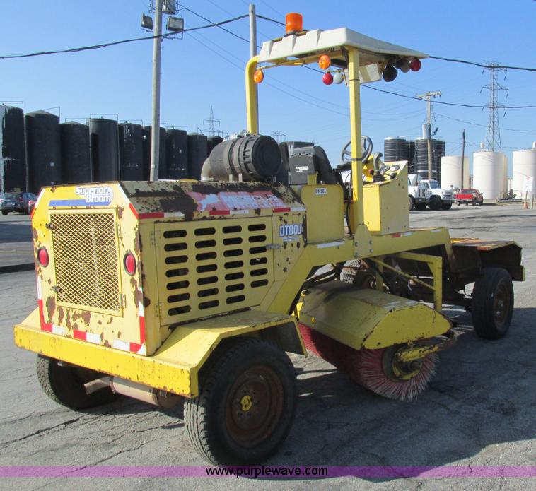 image for item AW9805 2005 Superior DT80J broom