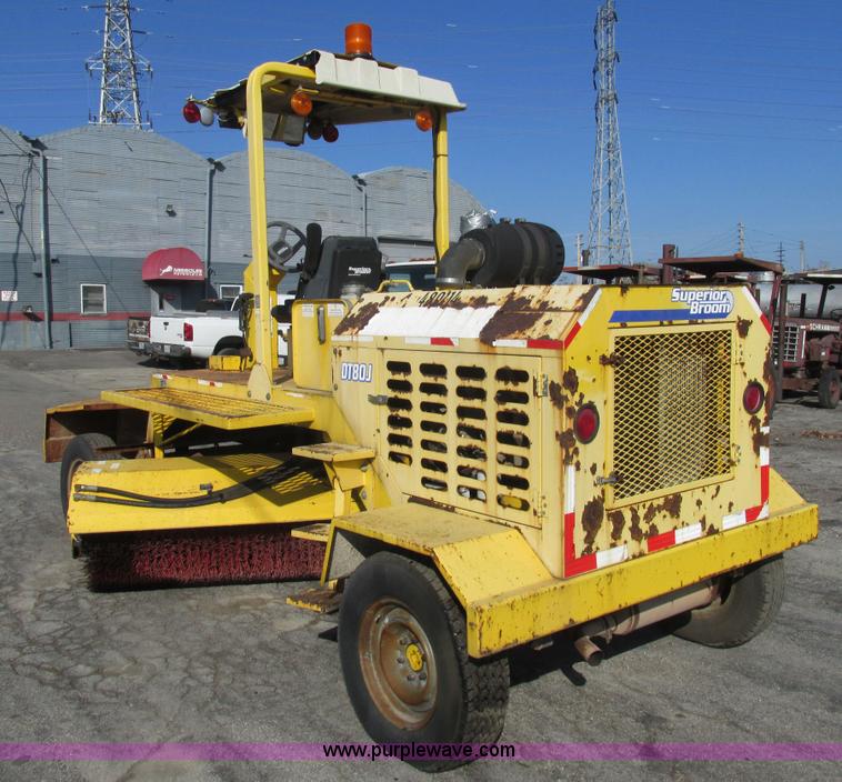 image for item AW9805 2005 Superior DT80J broom