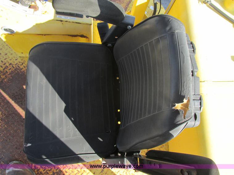 image for item AW9805 2005 Superior DT80J broom