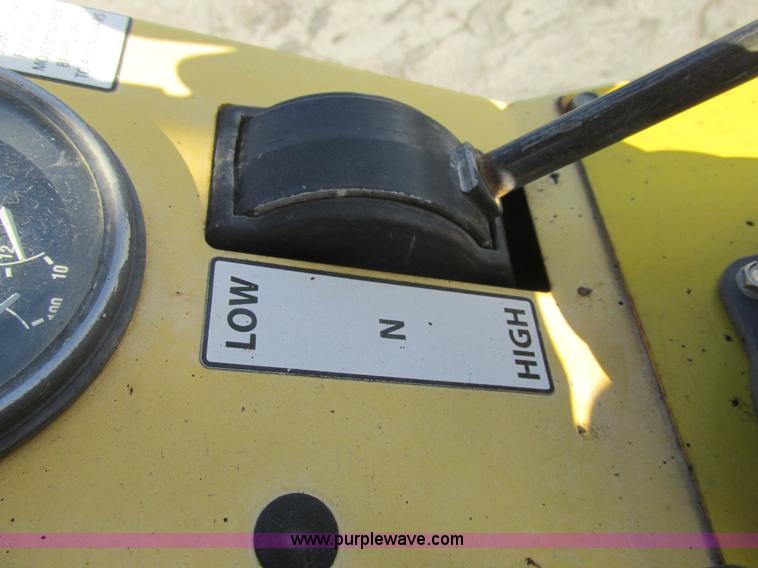 image for item AW9805 2005 Superior DT80J broom