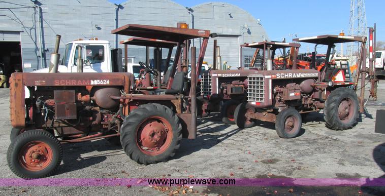 image for item AW9806 (4) Schramm 160 Pneumatractors