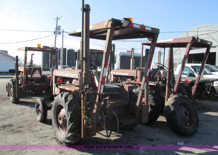 image for item AW9806 (4) Schramm 160 Pneumatractors