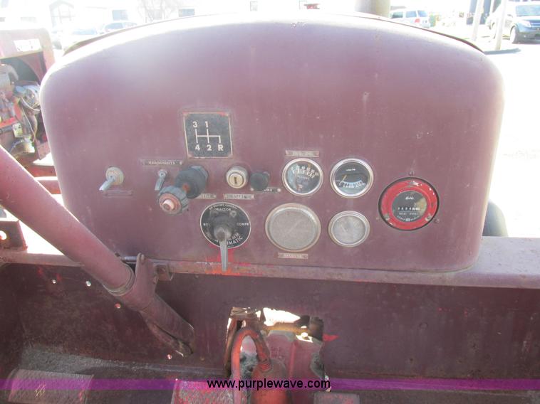 image for item AW9806 (4) Schramm 160 Pneumatractors