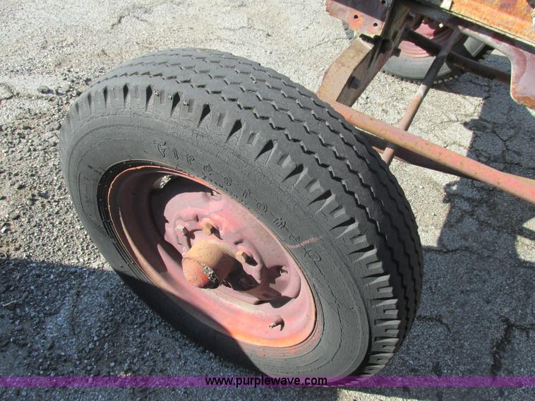 image for item AW9806 (4) Schramm 160 Pneumatractors