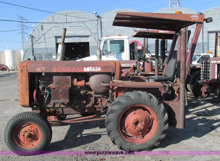 image for item AW9806 (4) Schramm 160 Pneumatractors