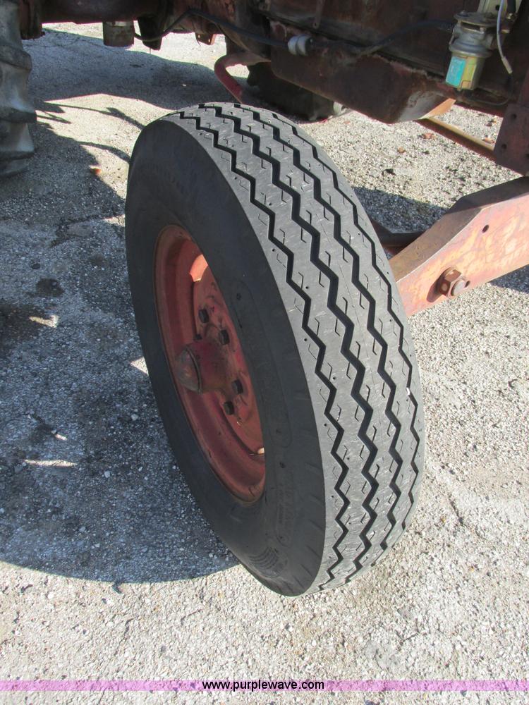 image for item AW9806 (4) Schramm 160 Pneumatractors